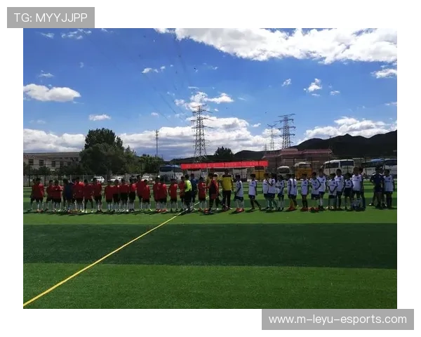 西藏足球之星：从雪域高原到绿茵场的梦想之路