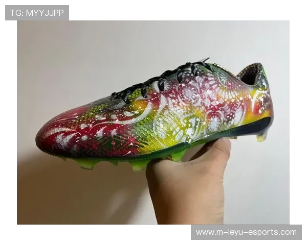 迪卡侬足球鞋代言球星阵容解析与球场表现深度剖析 迪卡侬足球鞋代言球星阵容解析与球场表现深度剖析